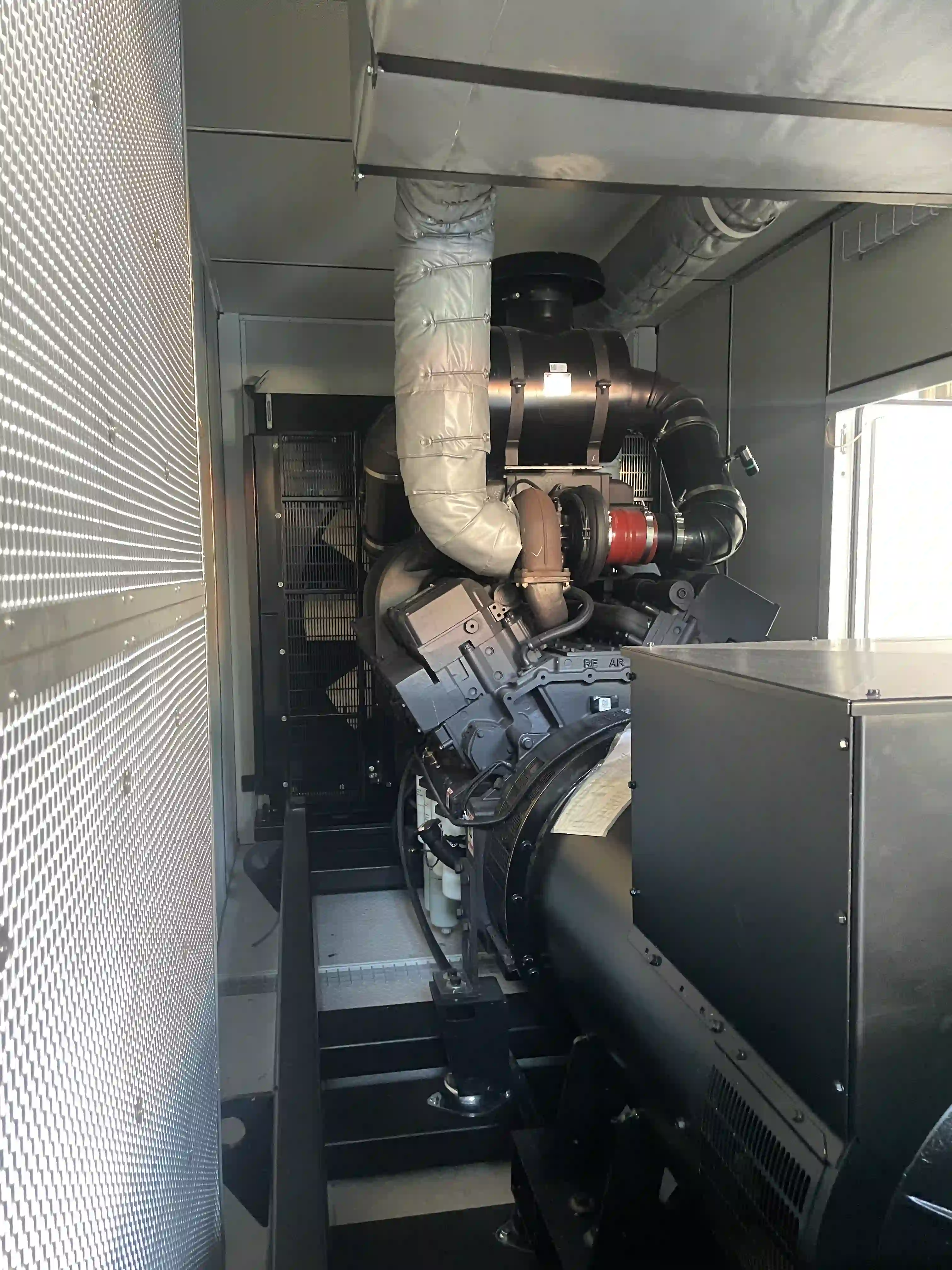 Leroy-Somer TAL-A49-D alternatörü